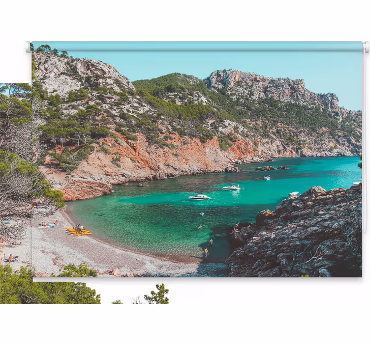 Roleta ložnice krásná pláž s kameny mallorca - TenStickers