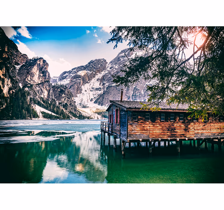 Fototapeta braies lake mountain - TenStickers
