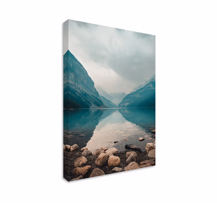 Klidný výhled na jezero a hory Obraz krajiny - TenStickers