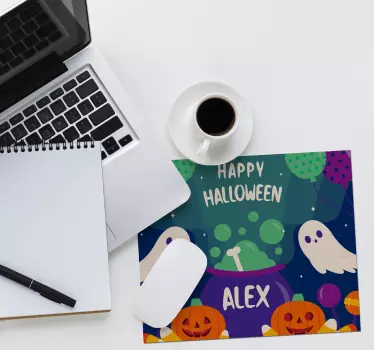 Podložka pod myš se jménem s halloweenským motivem - TenStickers