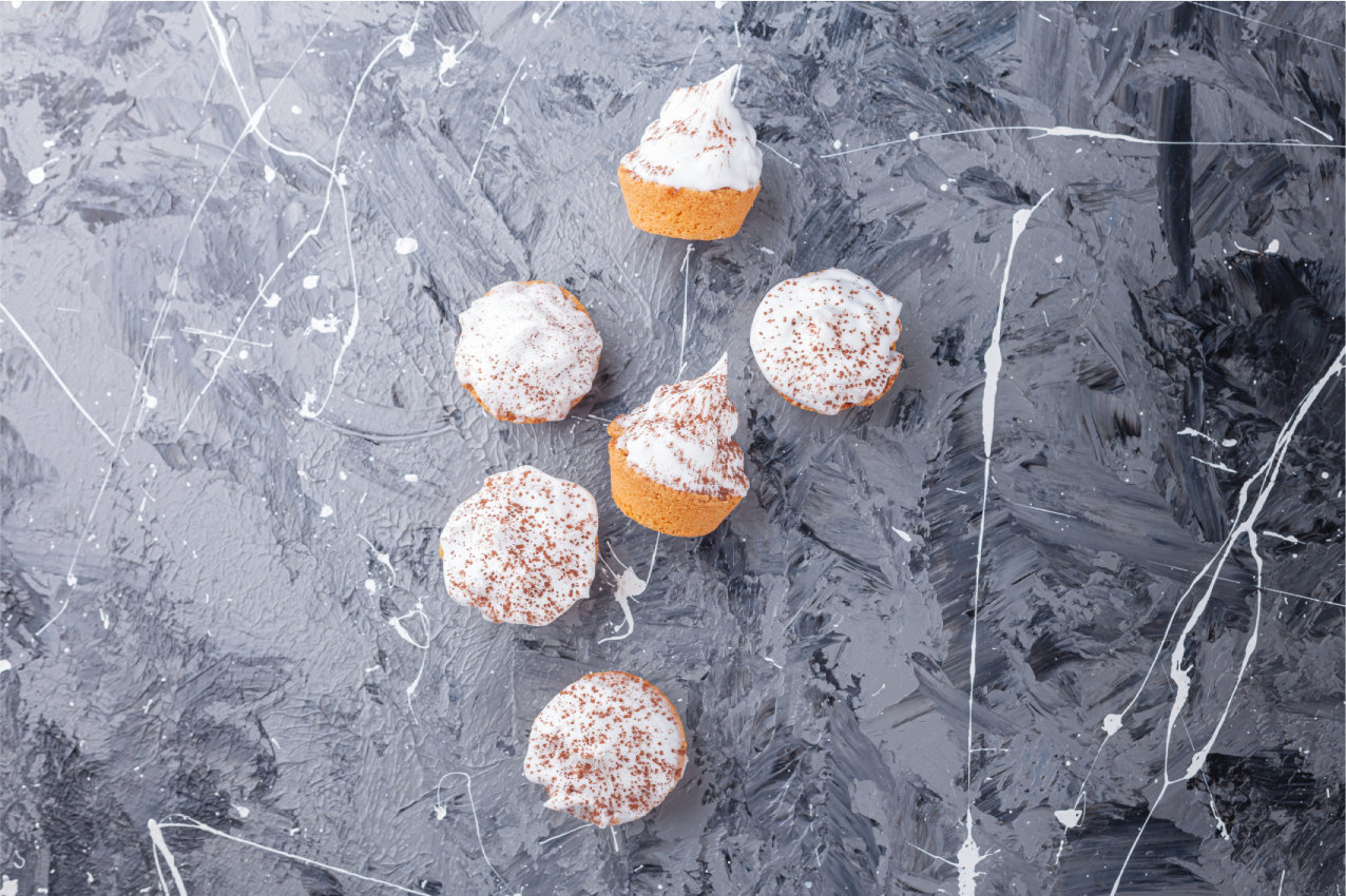 Originální prostírání s lahodnými mini cupcakes - TenStickers