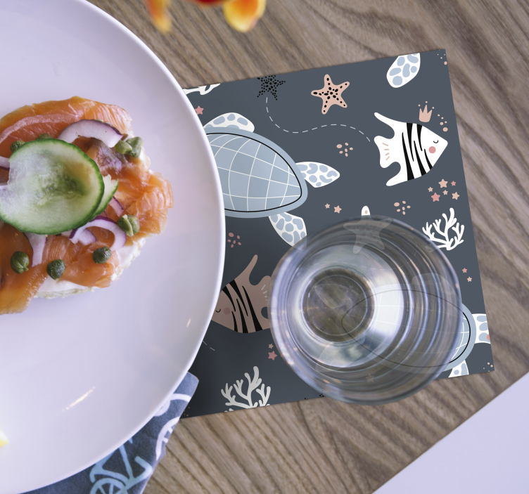 želvy a ryby pod vodní dráhou - TenStickers