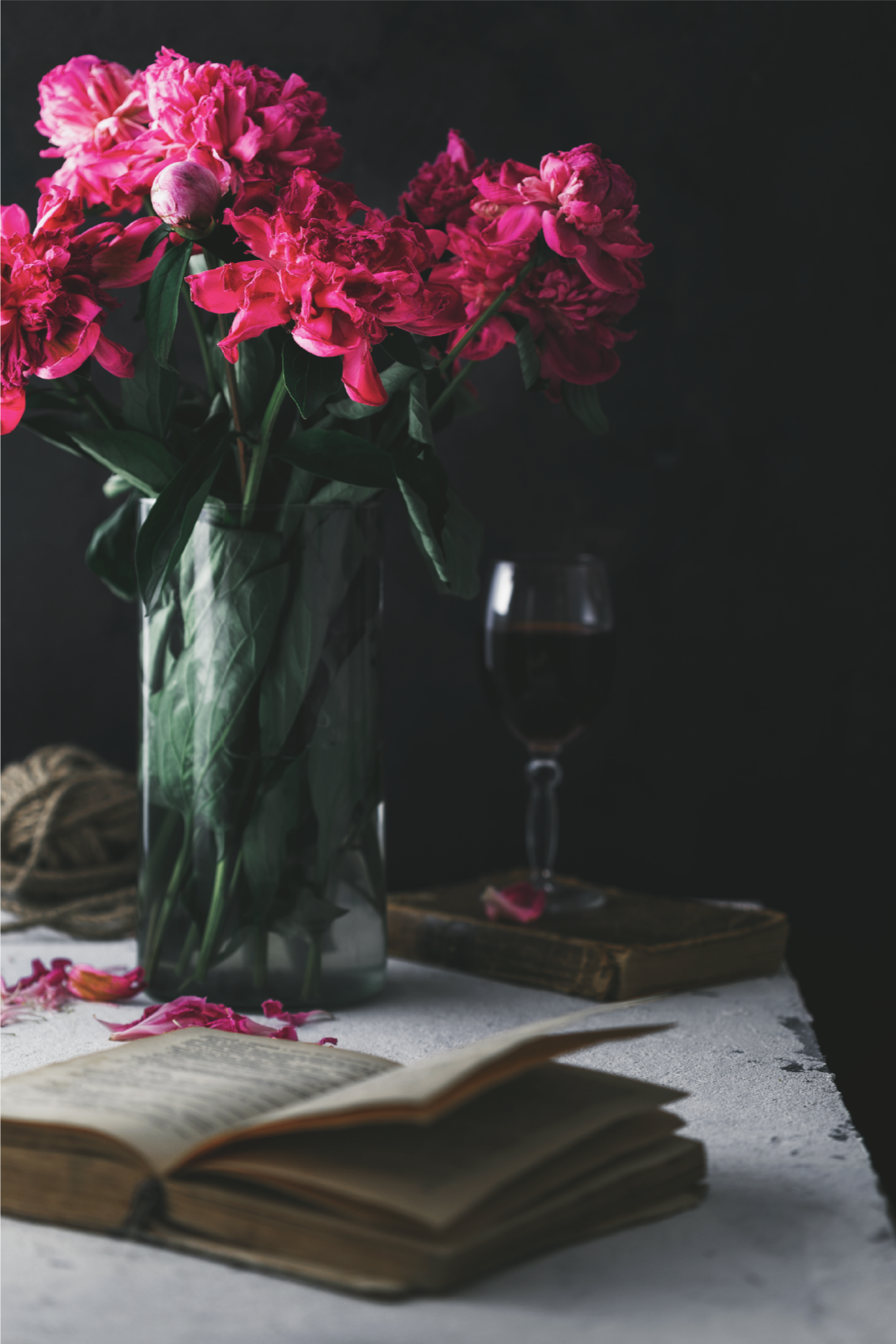 Plakát k výstavě sklenice na víno a váza - TenStickers