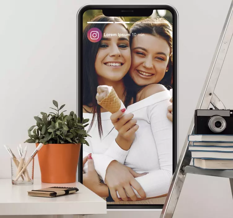 Instagram příběh s fotkou personalizovanou nálepkou - TenStickers