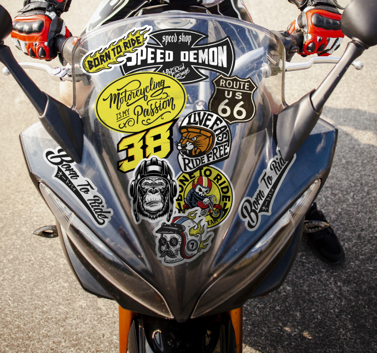 Originální balení bomb samolepka na motorku - TenStickers