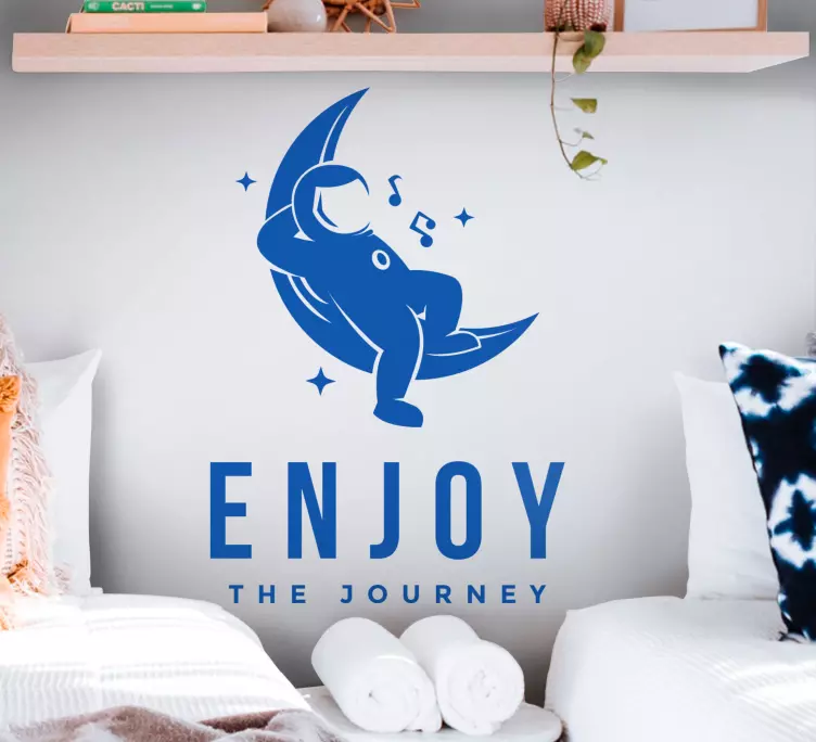 Astronaut se těší hudební nálepky na zeď - TenStickers