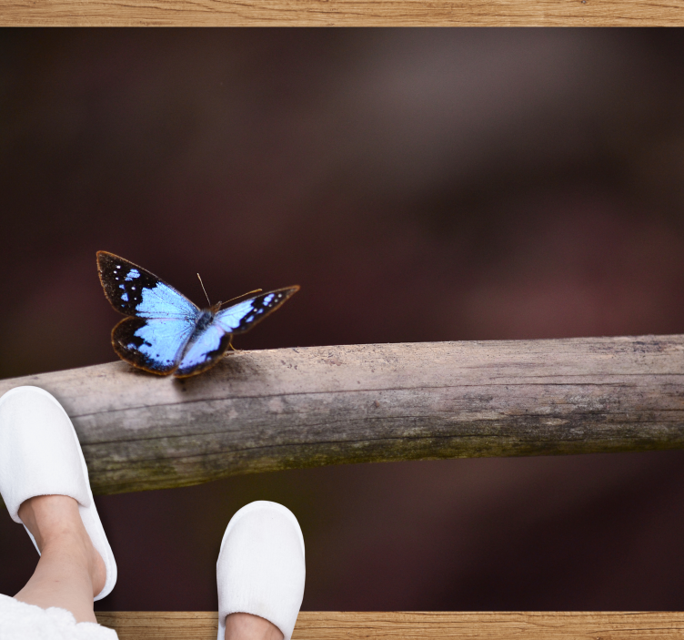 Motýl na větvi Přírodní vinylový koberec - TenStickers