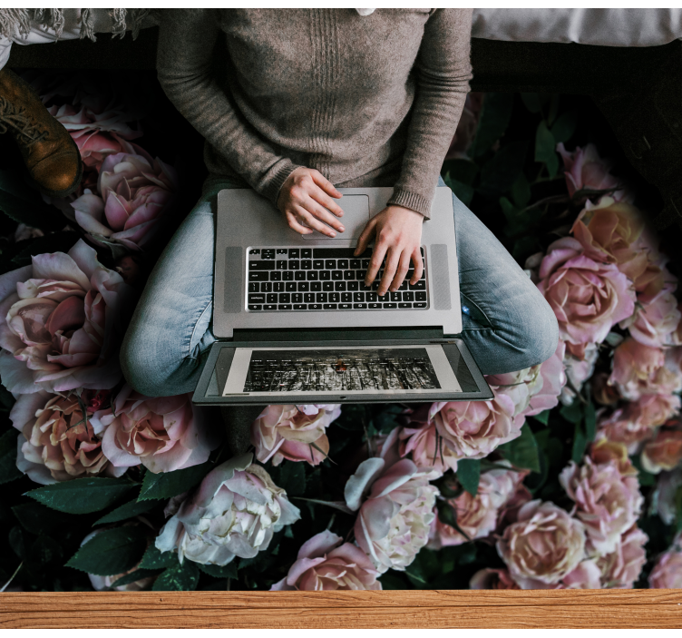 Multi vinylový koberec z růžových a bílých růží - TenStickers