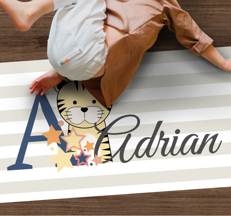 Pruhované tygří mládě se jménem Vinylový koberec do školky - TenStickers