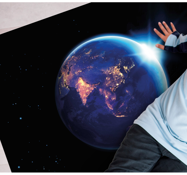 Země obklopená kobercem obývacího pokoje v modrém světle - TenStickers