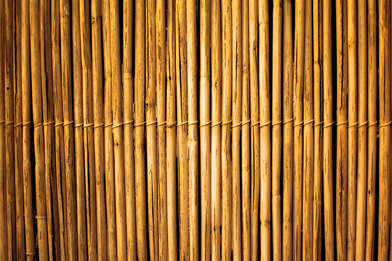 Bambusový koberec s pěknou texturou v ložnici - TenStickers