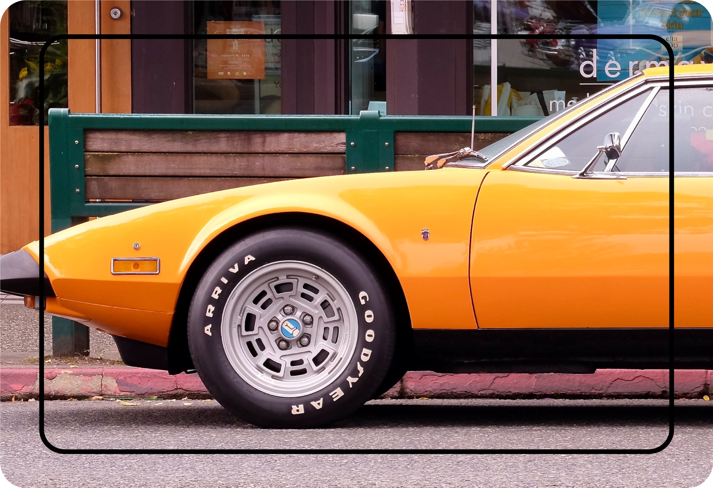 Detomaso pantera vintage koberec - TenStickers